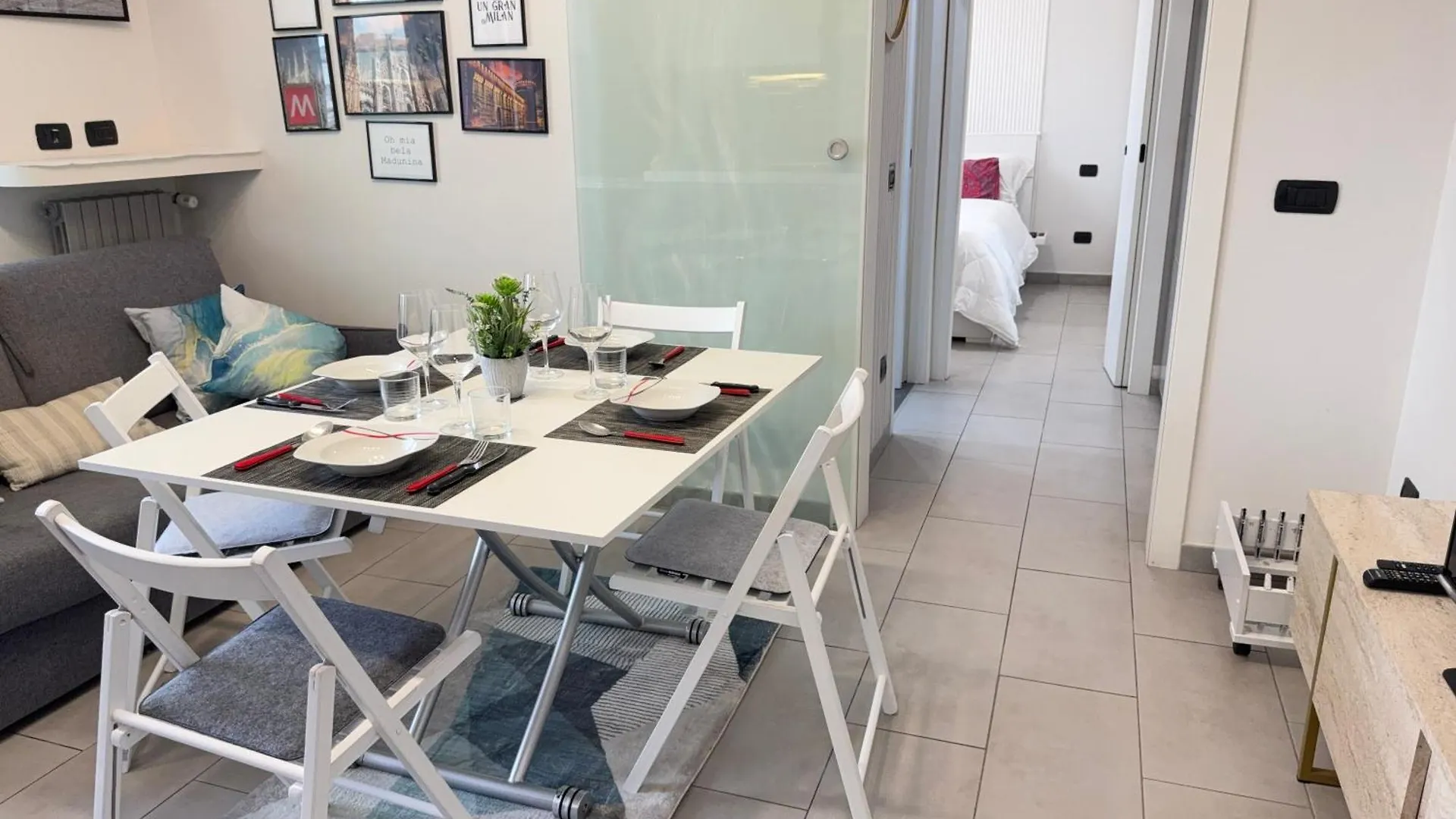 10 Minutes From Fiera Milano With Large Terrace 아파트 0*, 밀라노 이탈리아